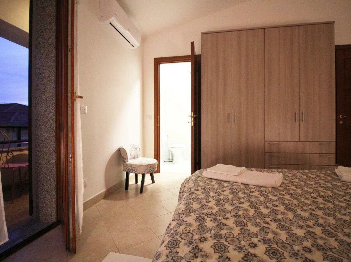 Bed and Breakfast Aqui Alghero Exterior foto